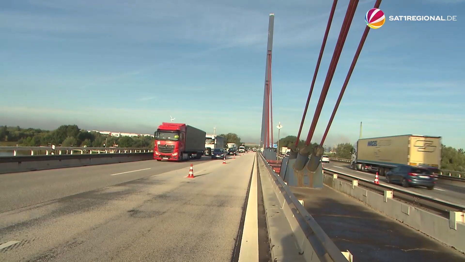 Video: A1 und Köhlbrandbrücke am Wochenende gesperrt