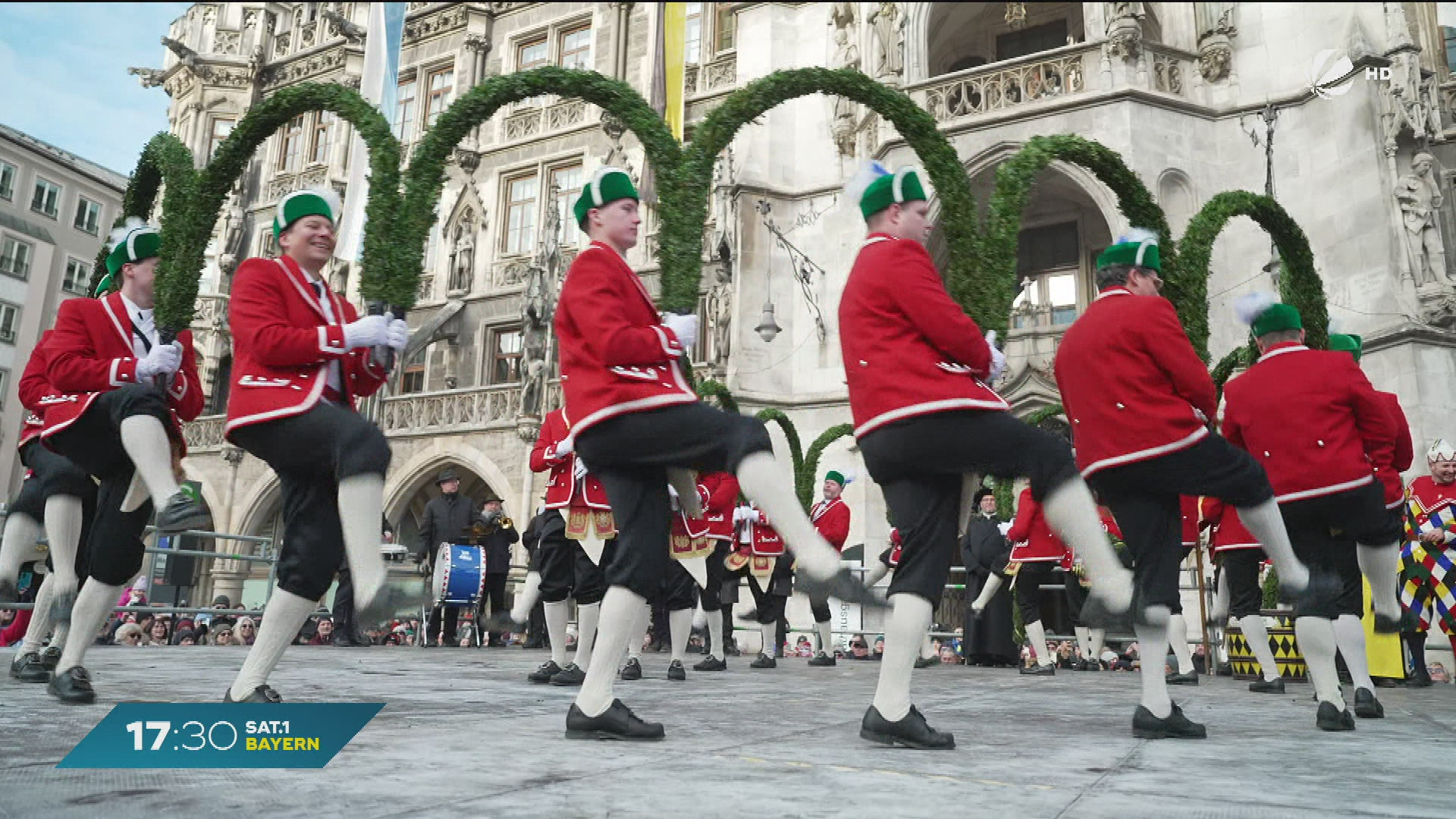 Video: Alle sieben Jahre: Schäfflertanz begeistert München