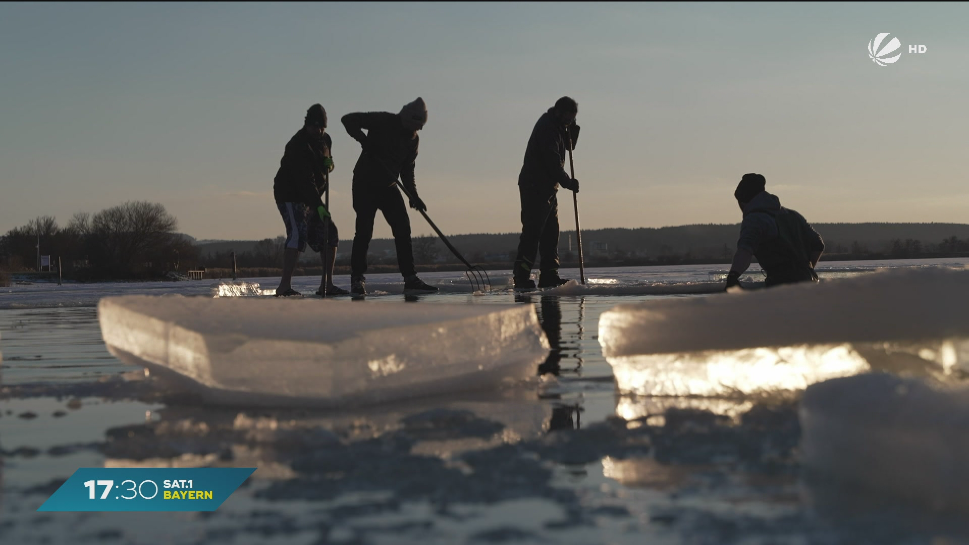 Video: Kältewelle in Bayern: Eisbaden im Altmühlsee – bis minus 20 Grad