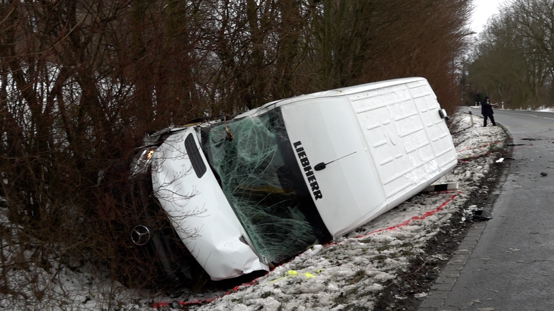 Video: Schnee und Eis: Pannenhilfe in NRW