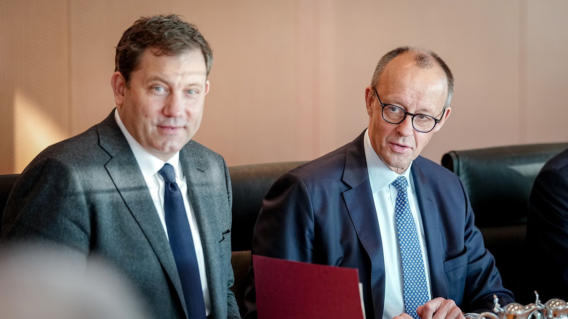 Video: Steuern: Schwarz-Rot droht neuer Streit