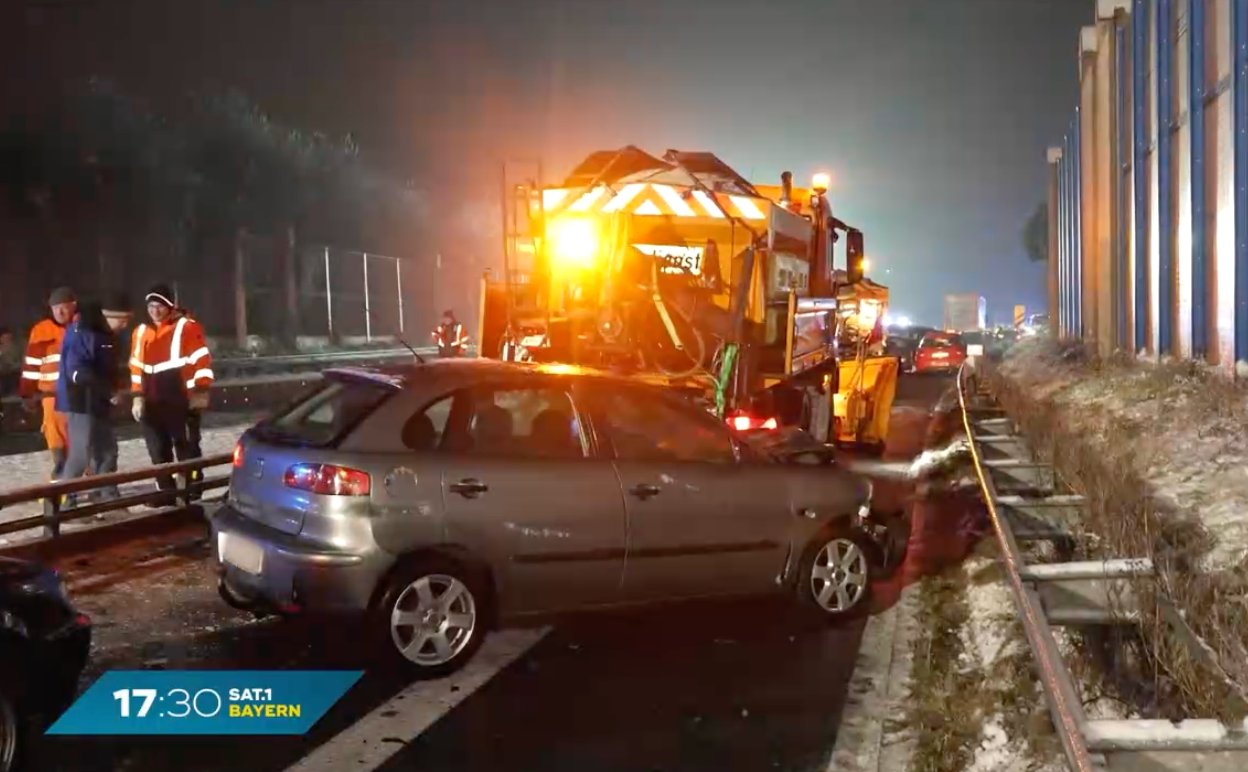 Video: Blitzeis in Bayern: Glätte-Chaos sorgt für Verletzte und Sperrungen