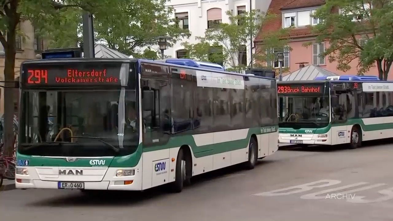 Video: ÖPNV in Bayern: 365-Euro-Ticket für junge Menschen verlängert