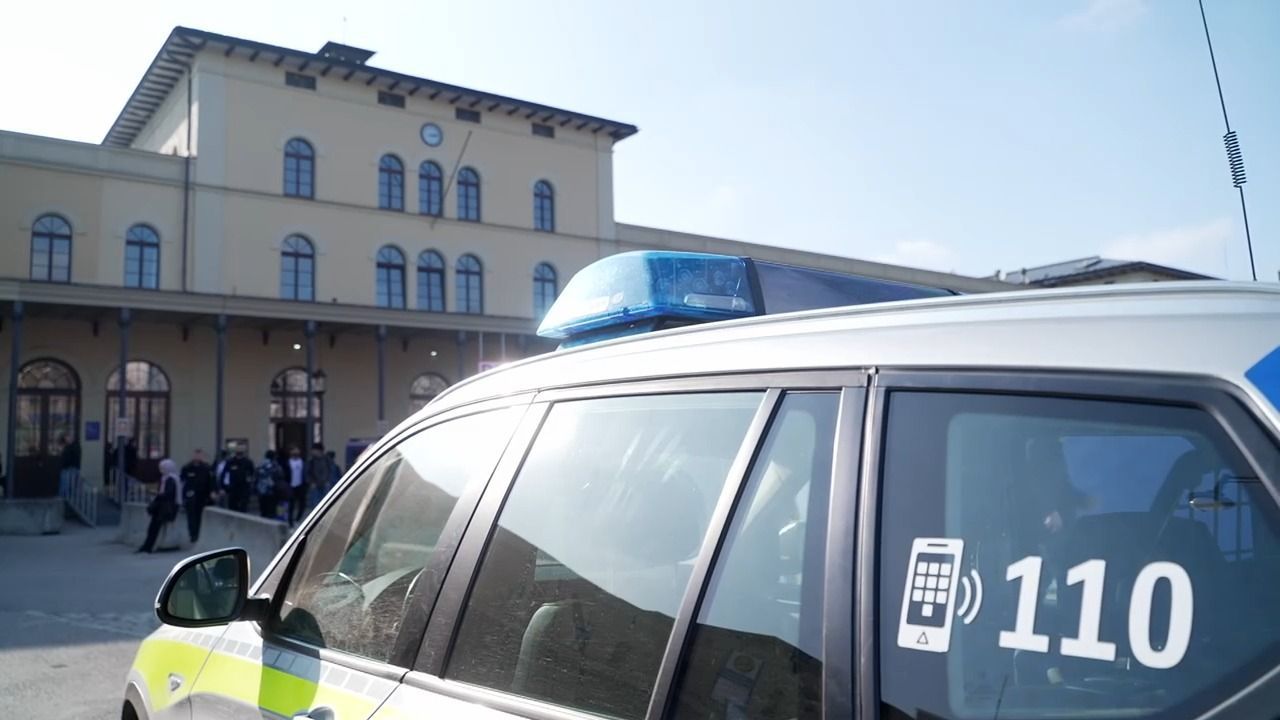 Video: Bombendrohung in Augsburg: Hauptbahnhof geräumt