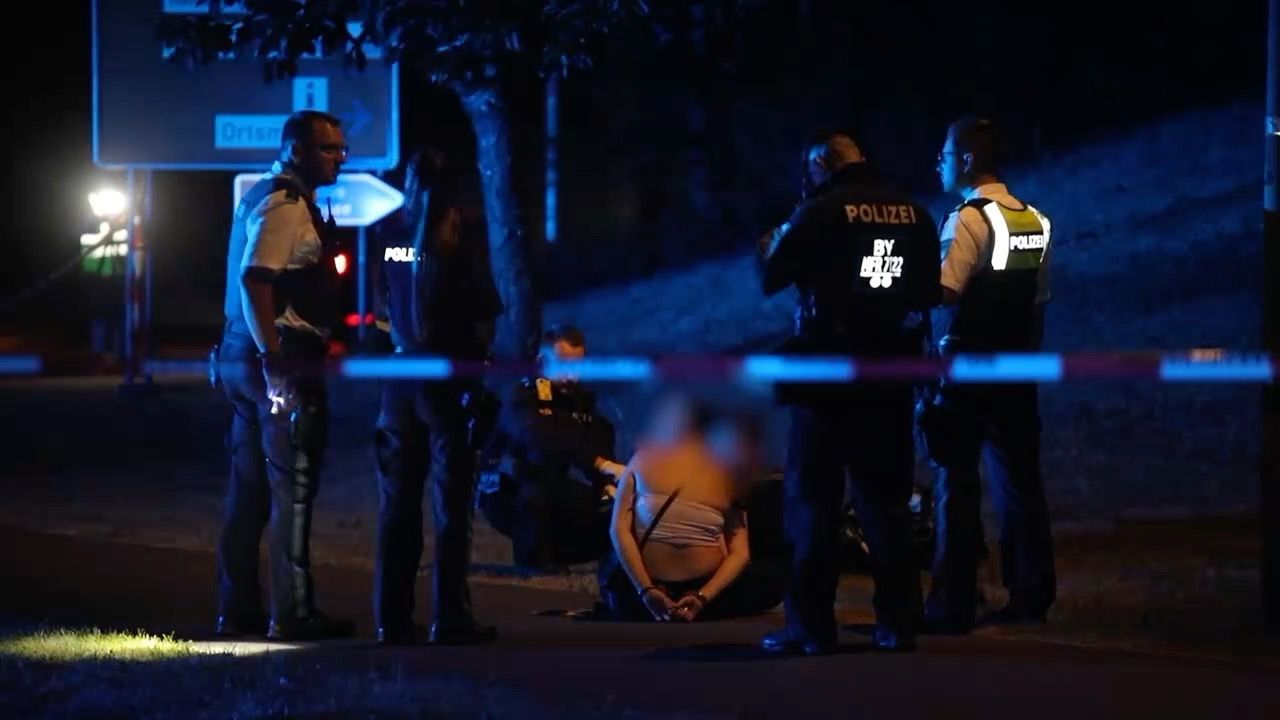 Video: Streit um Zigarette endet tödlich: Neun Jahre Jugendhaft für 19-Jährige