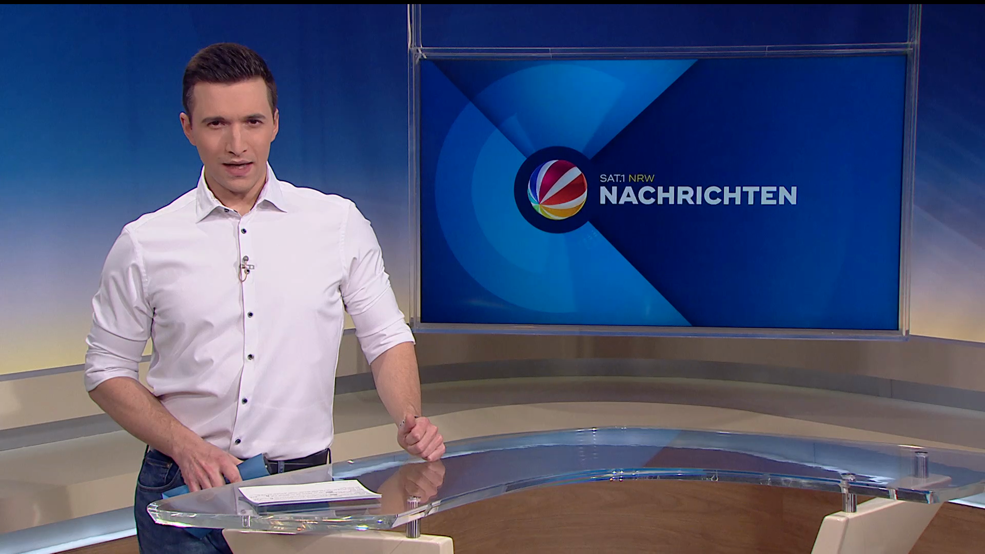 Video: Ordnerin nach Unfall in Mönchengladbach stabil