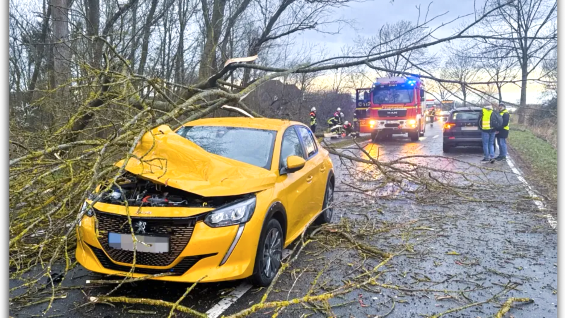 Video: Sturmtief bringt den Winter zurück