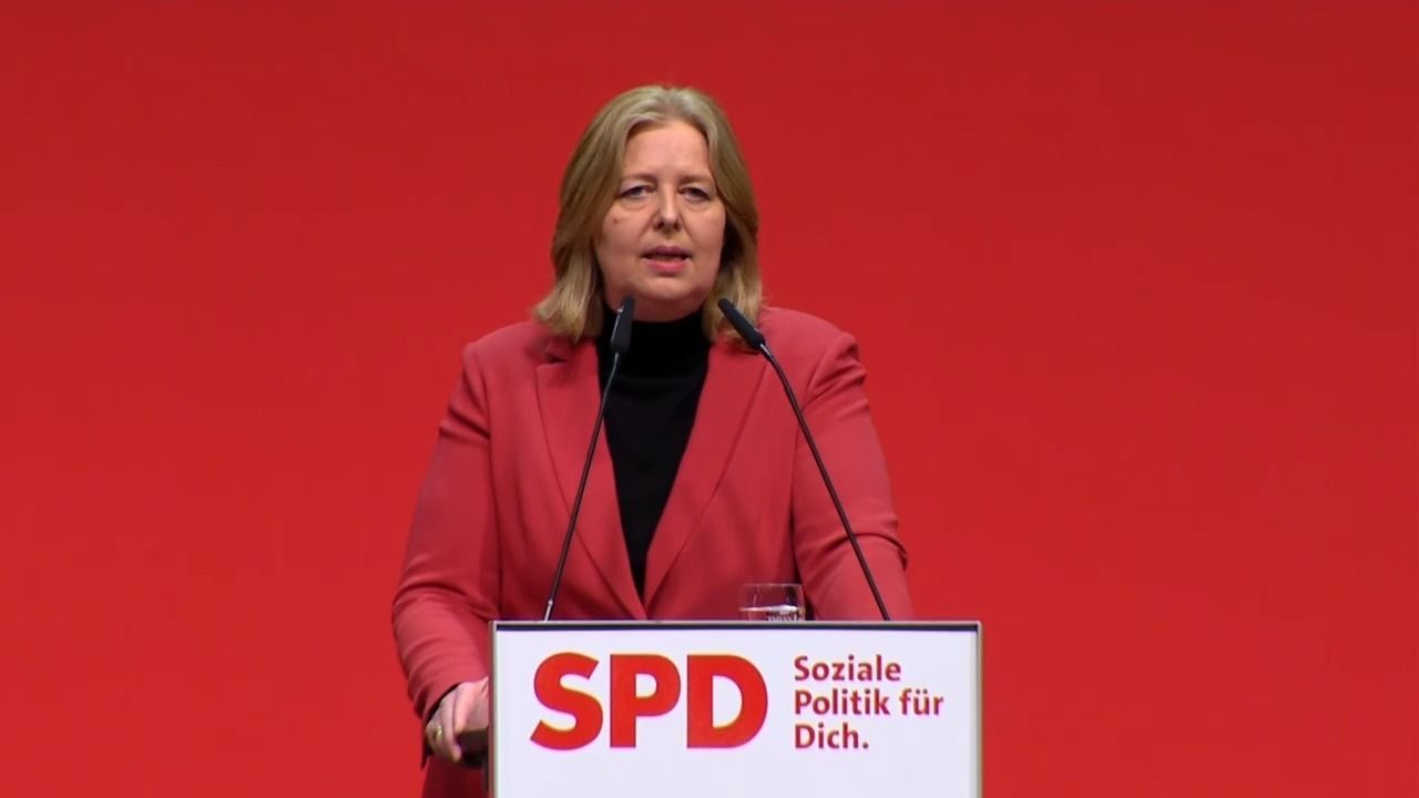 Video: Rücktritt von Bärbel Bas: So reagiert Bayern-SPD-Chefin