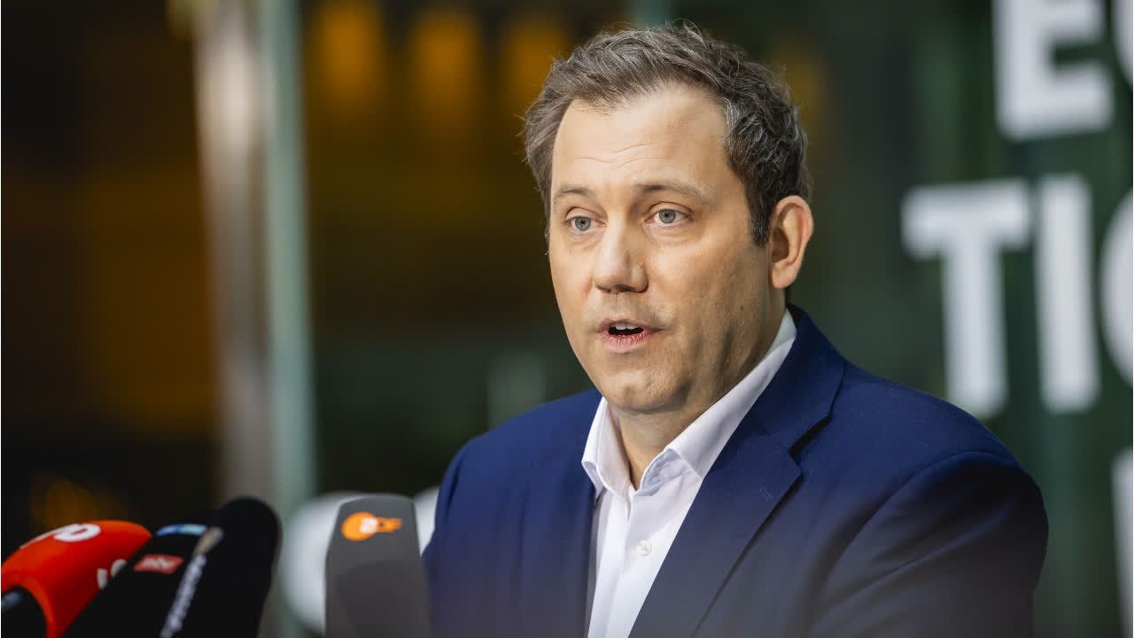 Video: "Unanständig": Klingbeil kritisiert Union nach Bas-Aus