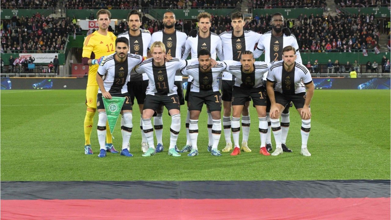 Während deutscher Hymne: Kuriose Ansage von Stadionsprecher