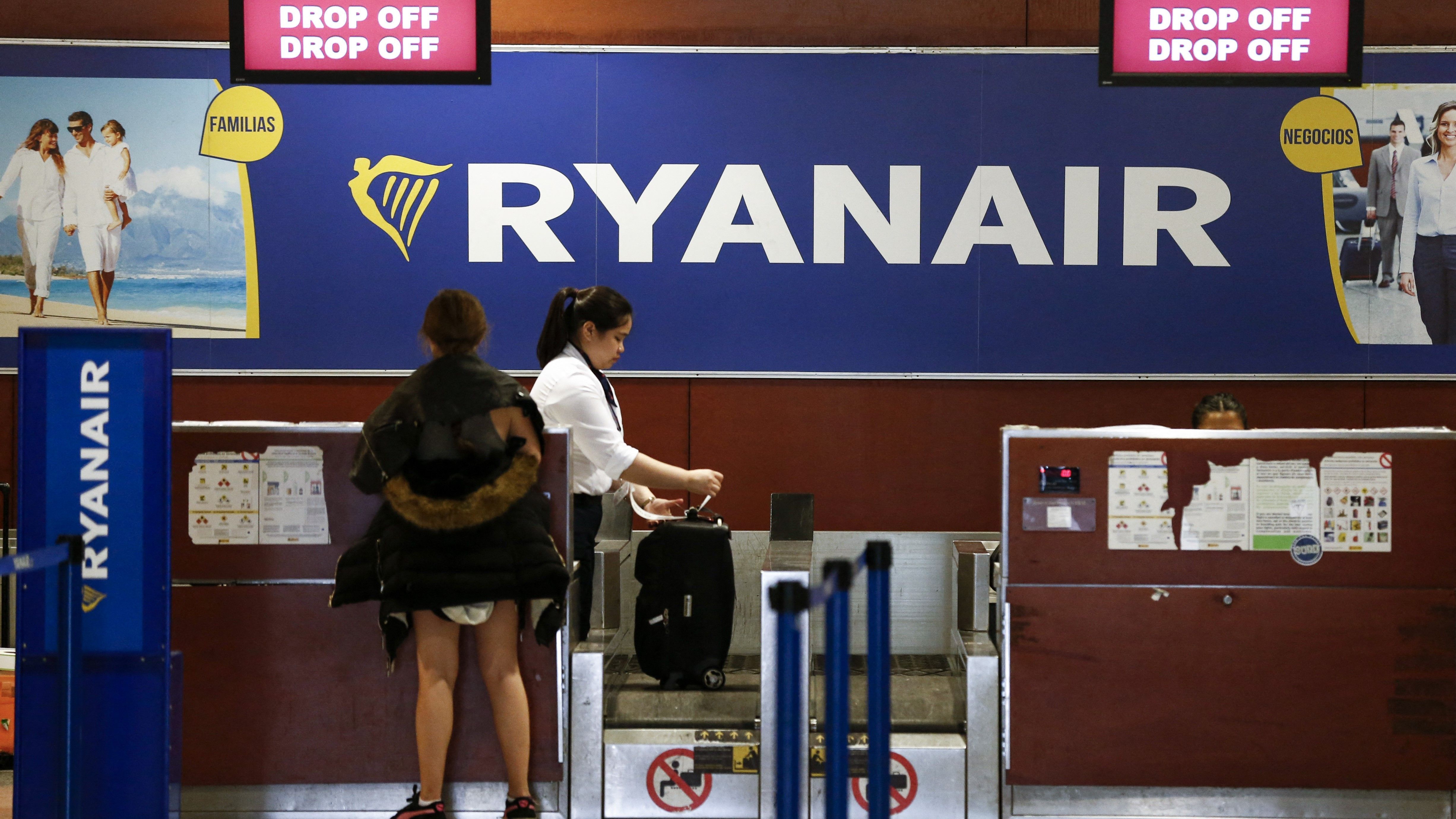 Video: Zitterpartie Handgepäck: Kritik an Ryanair
