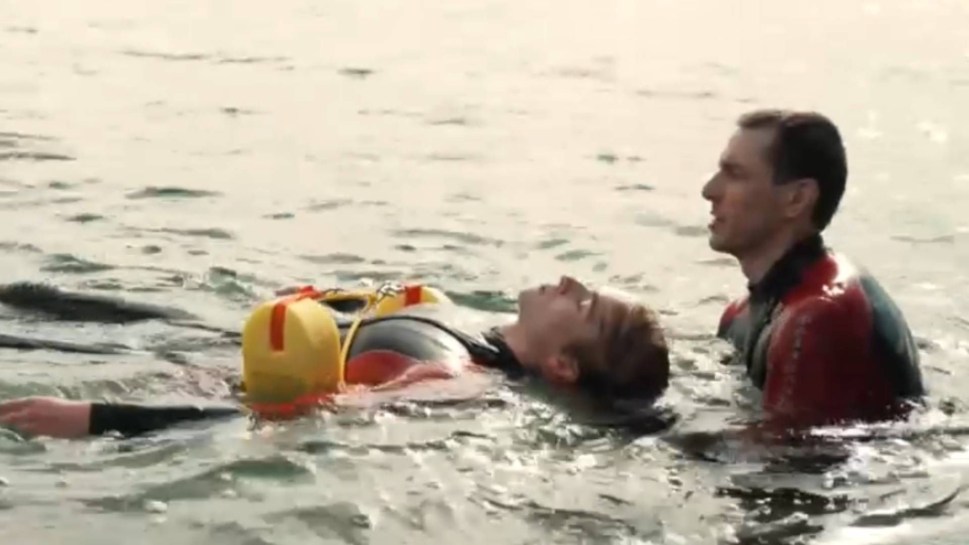 Video: Auf Einsatz mit der Wasserrettung