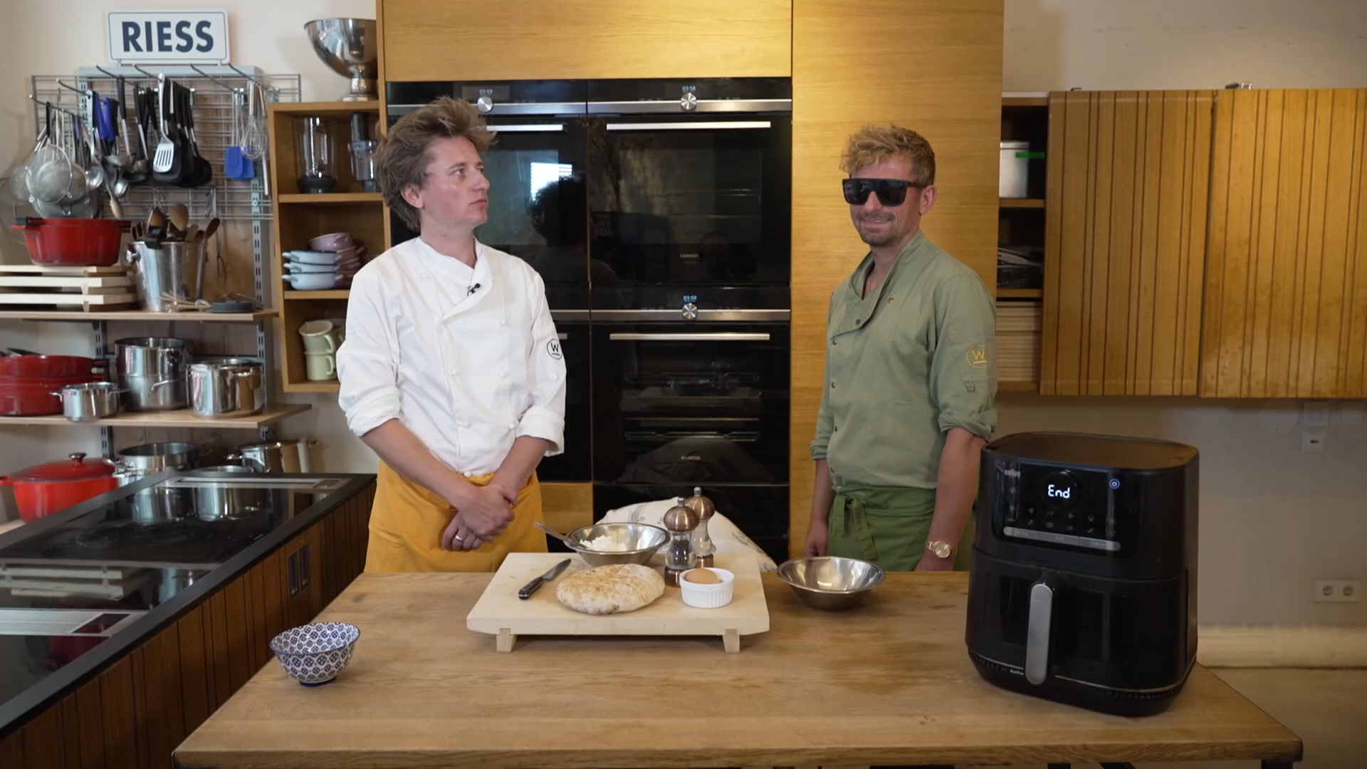 Video: Kochsalon Wrenkh: “Komplet Lepinja”