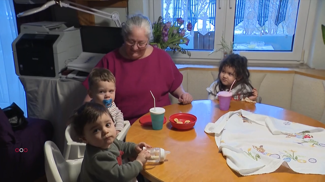 Video: Salzburg: Betreuuungsplätze für 430 Kinder in Gefahr